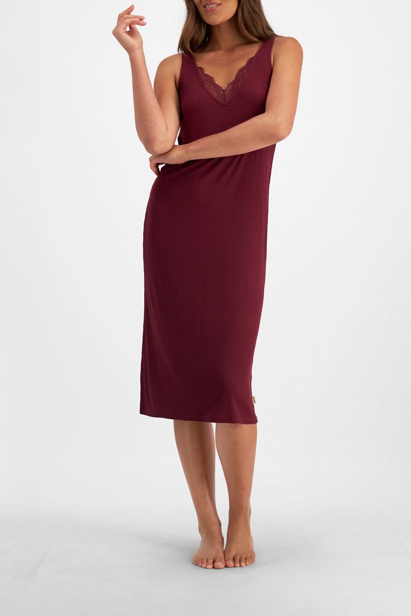 Jockey full slip clearance