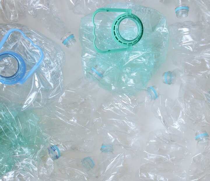 PREFERRED MATERIALS:RECYCLED POLYESTER